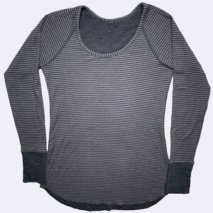 lululemon athletica Long Sleeve Striped Tee in Gray and Black